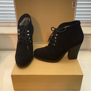 Michael Kors Elliott Bootie Size: 9 1/2
